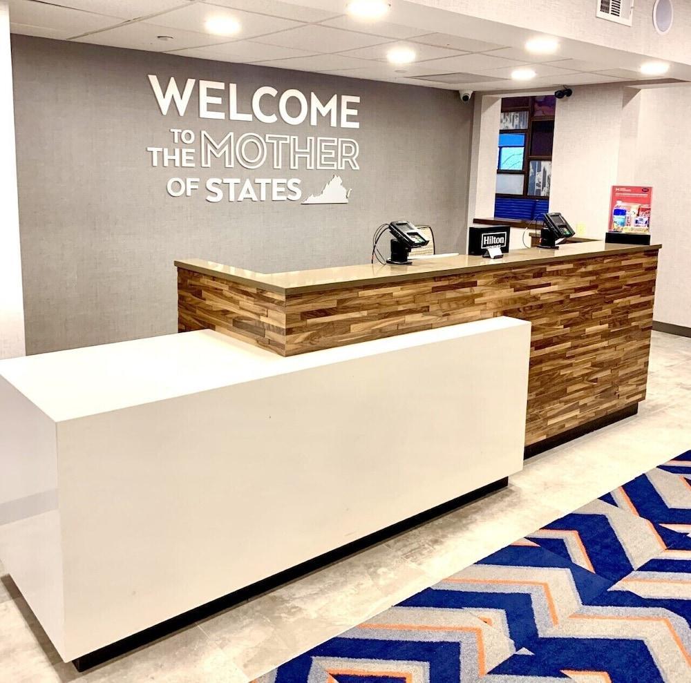 Hampton Inn Potomac Mills Woodbridge Esterno foto
