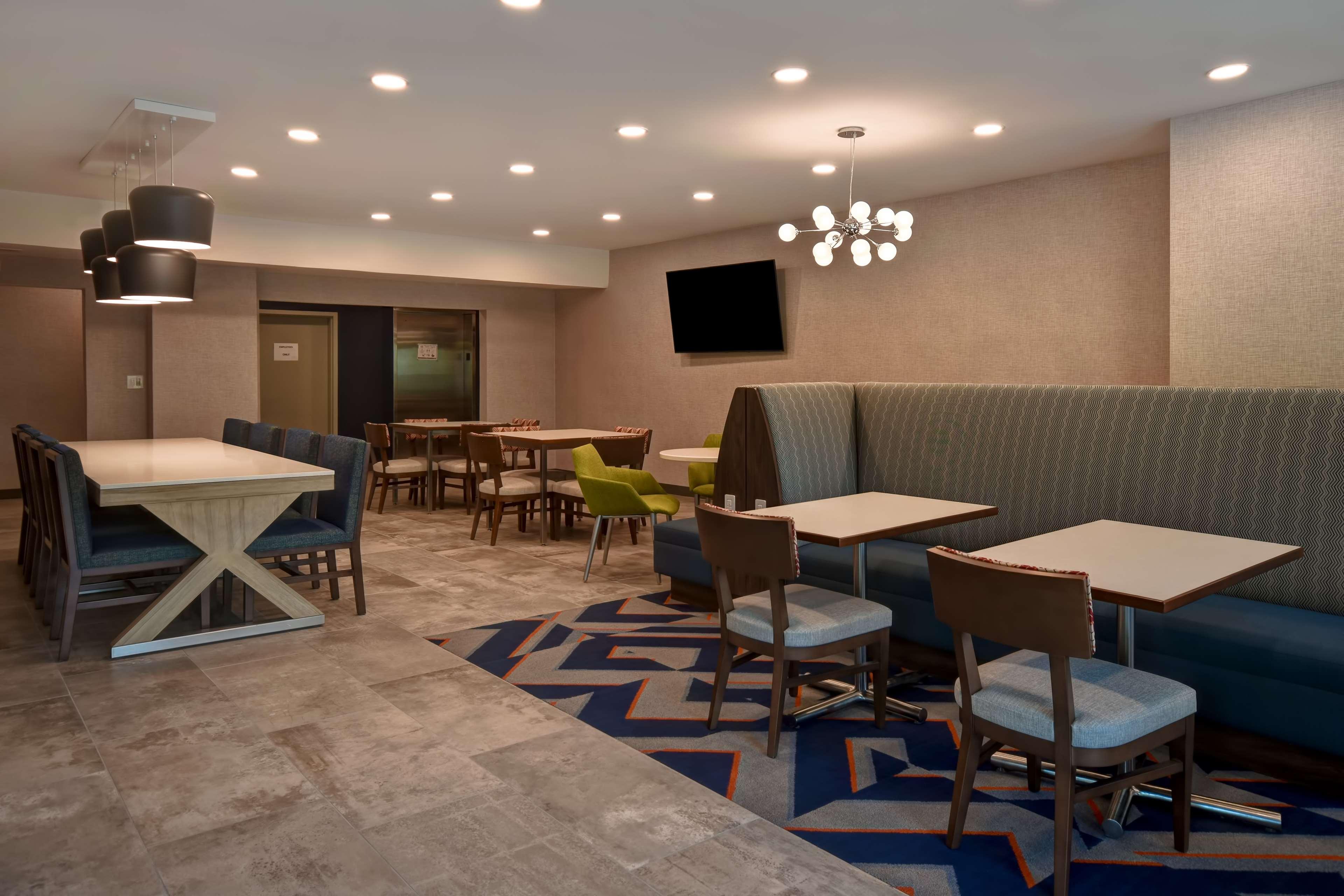 Hampton Inn Potomac Mills Woodbridge Esterno foto