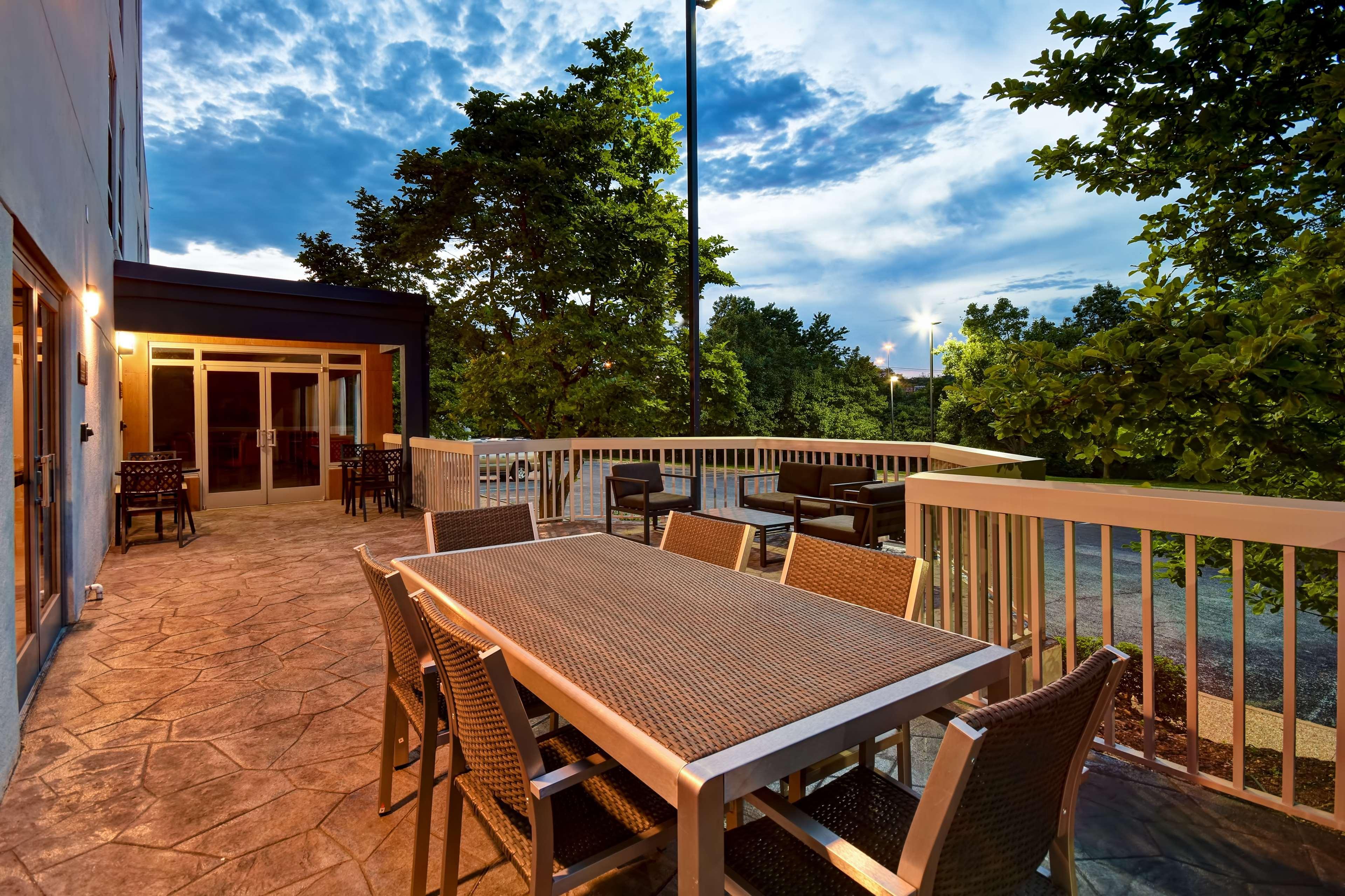 Hampton Inn Potomac Mills Woodbridge Esterno foto