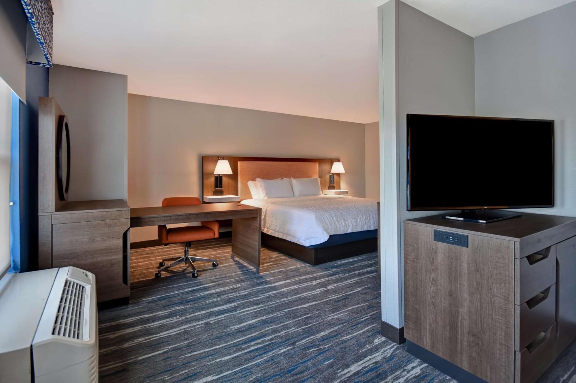 Hampton Inn Potomac Mills Woodbridge Esterno foto