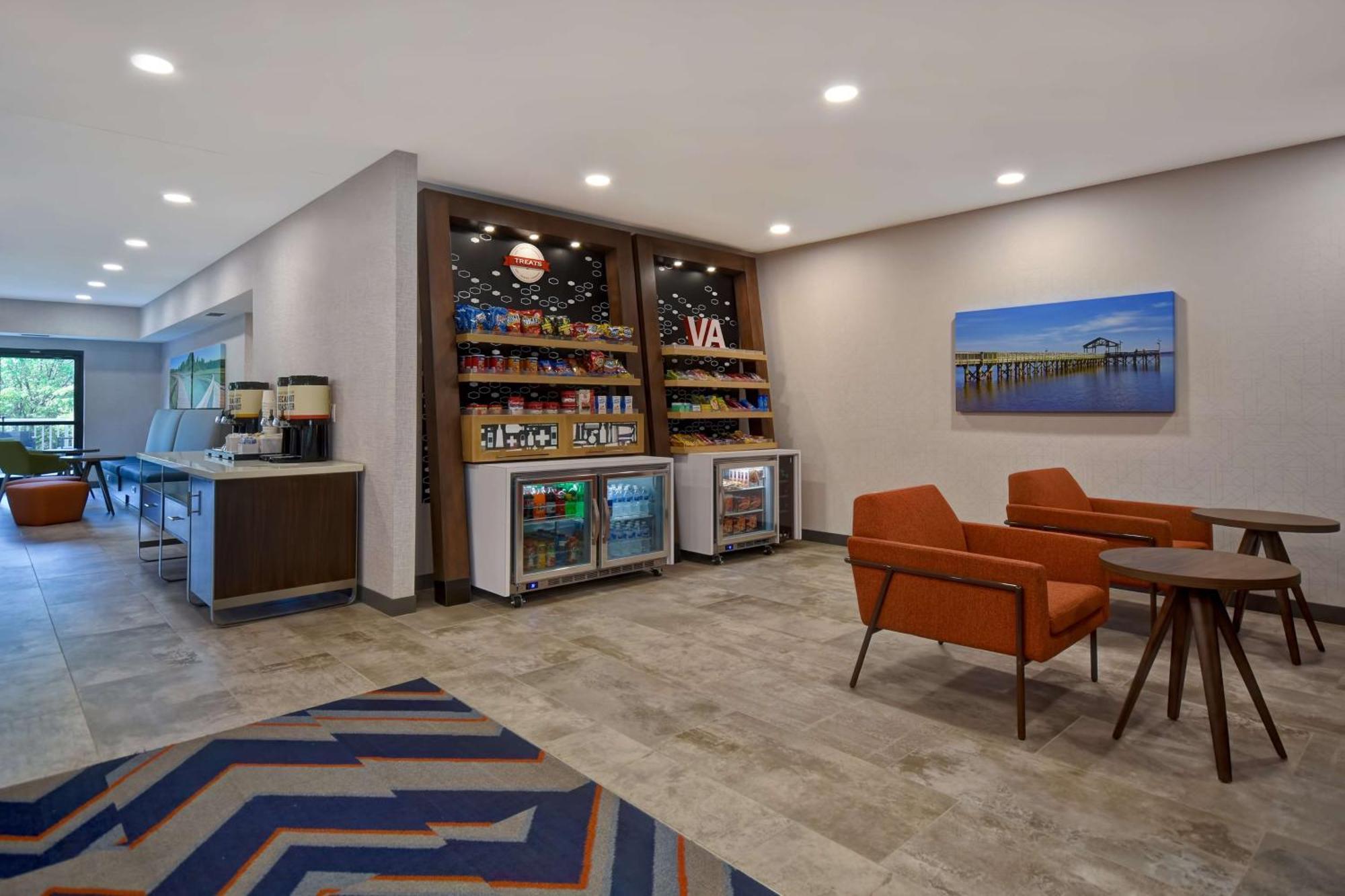 Hampton Inn Potomac Mills Woodbridge Esterno foto