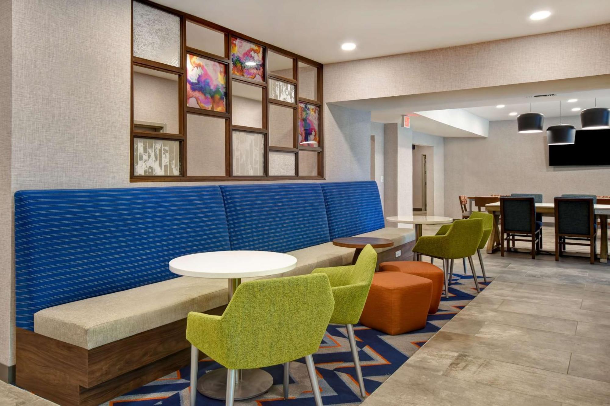 Hampton Inn Potomac Mills Woodbridge Esterno foto