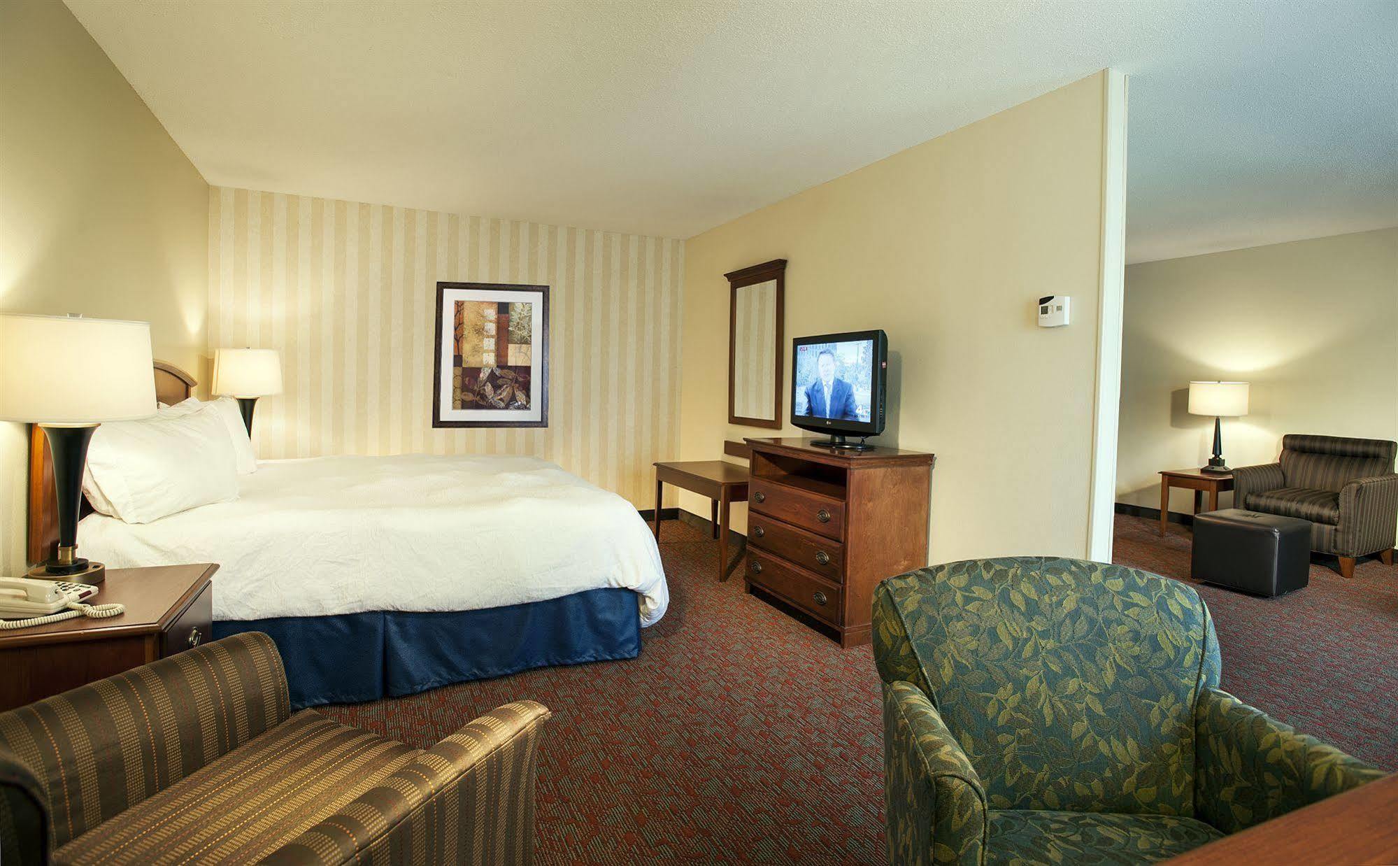 Hampton Inn Potomac Mills Woodbridge Esterno foto